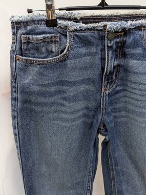 Cello High Rise Straight Leg Distressed Jeans Edgy Streetwear Trendy Grunge Y2k